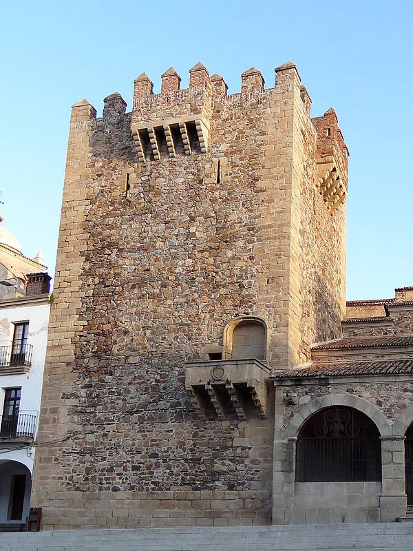 Visita a Cáceres - torre de Bujaco