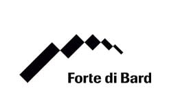 Equipo de visitas guiadas - FORTE DI BARD