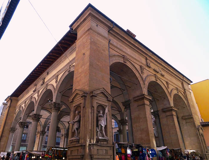 Audioguía de Florencia - Logia del Mercado Nuevo o del Jabalí